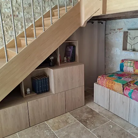 בית נופש La Maison Du Pouget