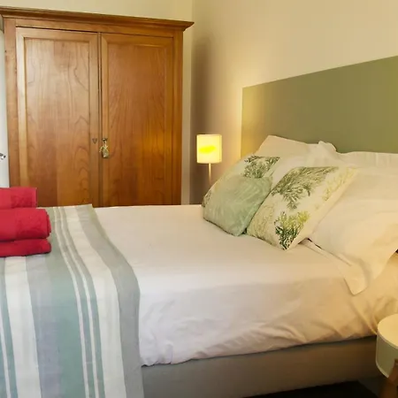 בית נופש La Maison Du Pouget *